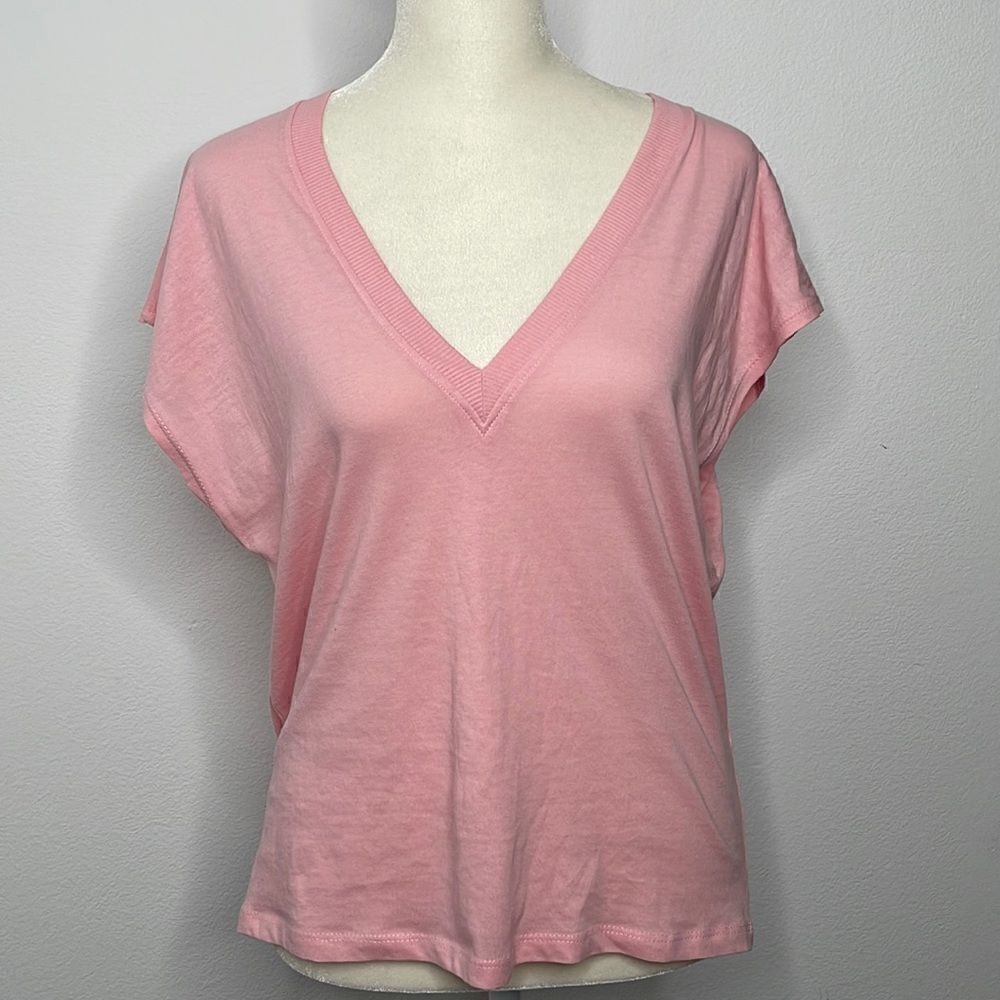 Zara bubblegum pink V-neck shirt sleeve shirt.  Size small.